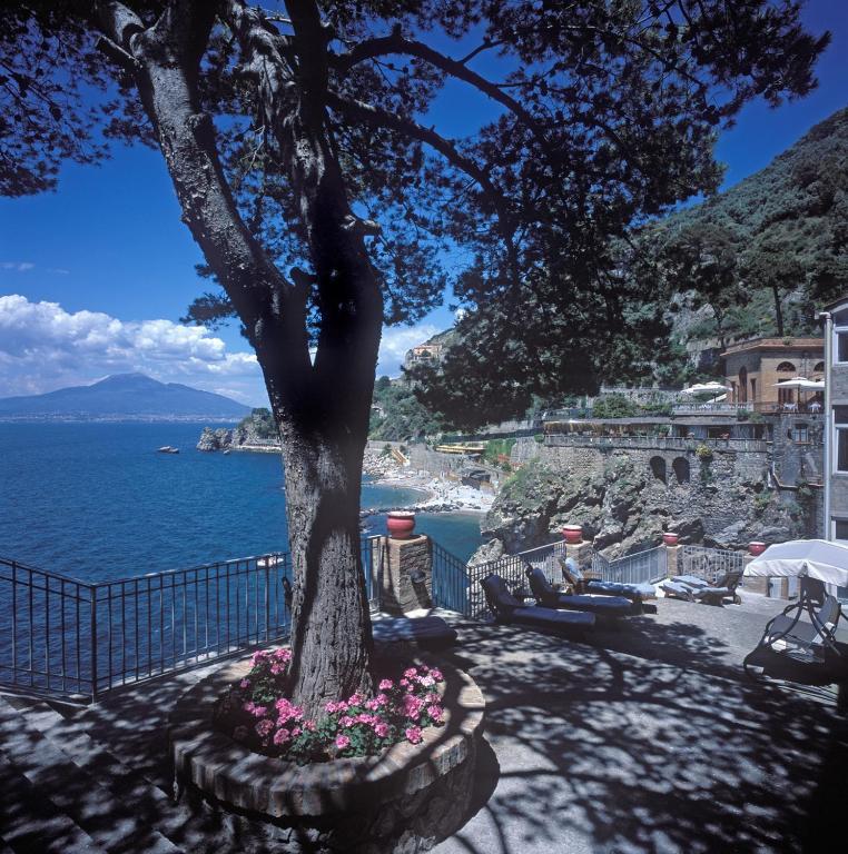 Hotel Scrajo Wellness & Mineral Spa Neapolitan Riviera Esterno foto